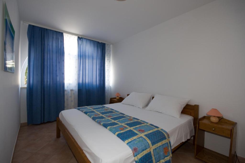 Apartments Valentino Vrsar Habitación foto